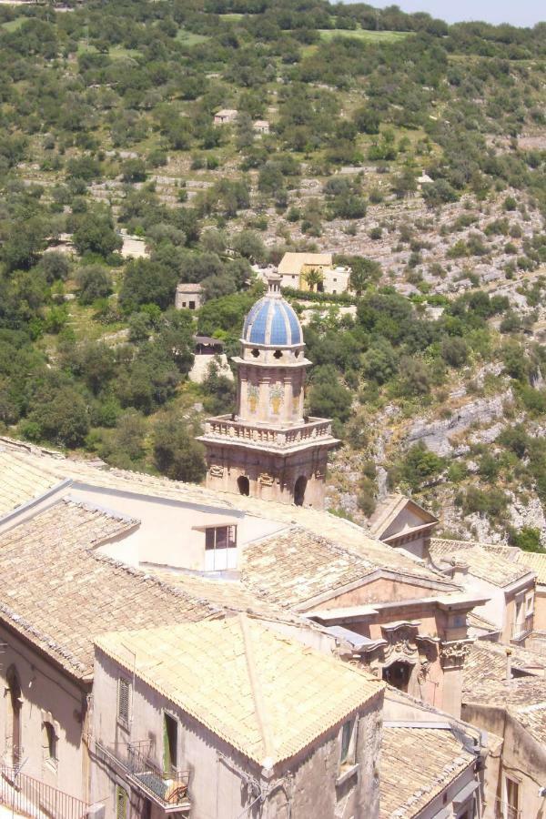 Villa La Dimora Di Angela Ragusa Exterior foto
